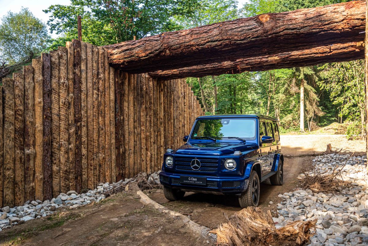 G-Class تحتفل بذكراها الأربعين عبر إصدار “أقوى من الزمن”