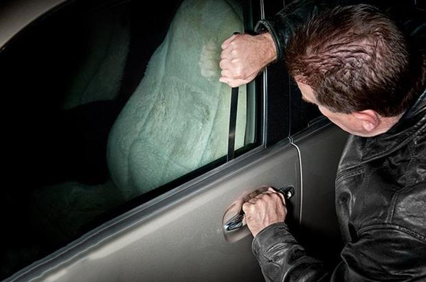 How to Unlock your Car without Keys!