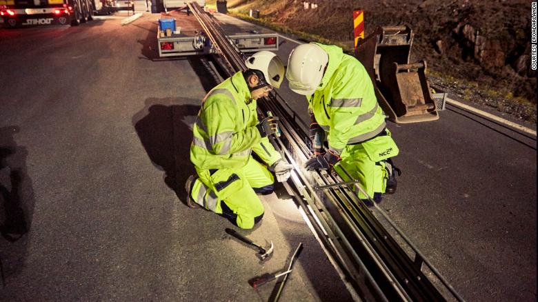Watch: electrified road enables fossil-free road transport