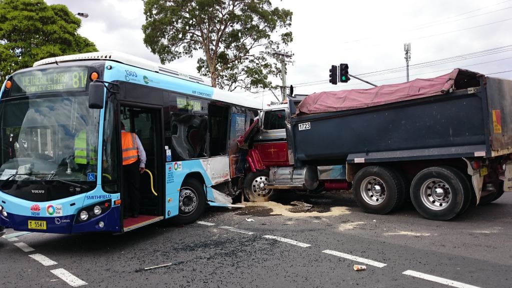 بث مباشر على فيسبوك يودي بحياة 9 أشخاص في حادث مروع