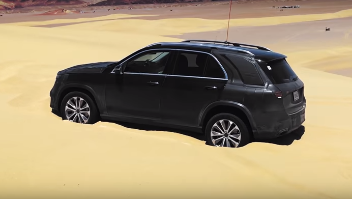 Watch: 2020 Mercedes-Benz GLE450 Free Itself from Sand Pit