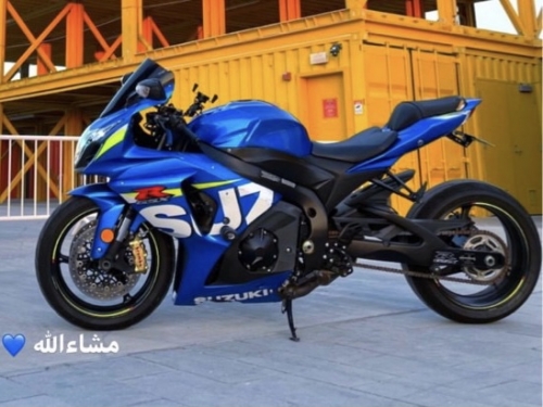 Suzuki GSX-R 1000   2015