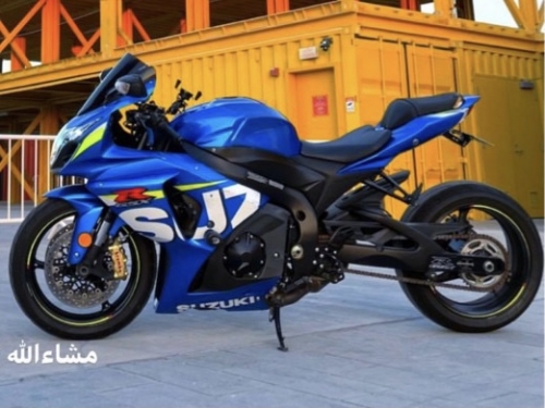 Suzuki GSX-R 1000   2015