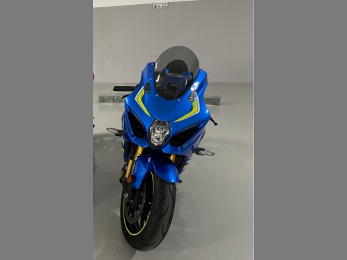 Suzuki GSX-R 1000   2016