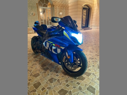 Suzuki GSX-R 1000   2016