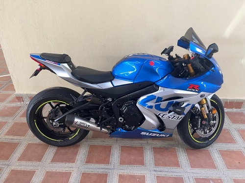 Suzuki GSX-R 1000   2021