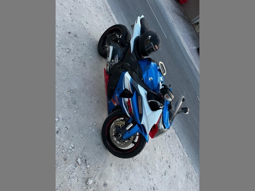 Suzuki GSX-R 1000  