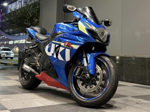 Suzuki GSX-R 1000   2016