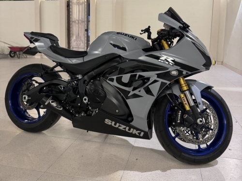 Suzuki GSX-R 1000   2022