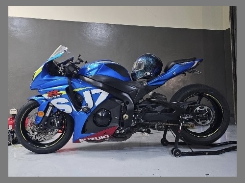 Suzuki GSX-R 1000   2016