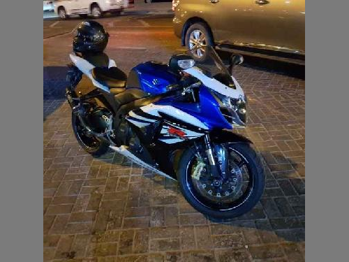 Suzuki GSX-R 1000   2014