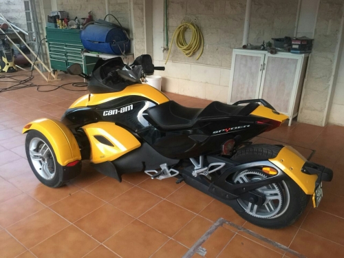 Can-AM  Spyder RS  