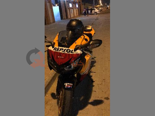 HONDA CBR   2013