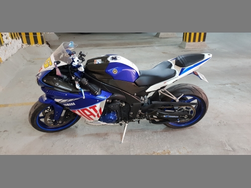 Yamaha  R1  