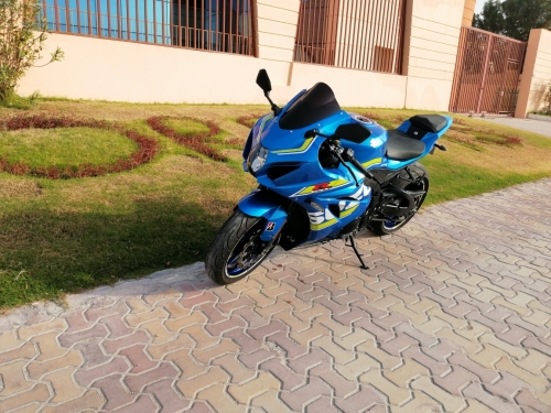 Suzuki GSX-R 1000   2017