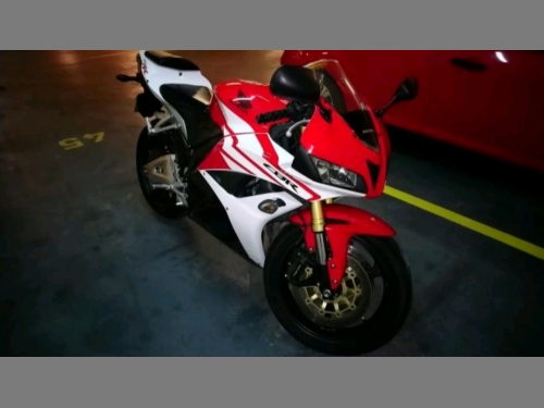 HONDA CBR   2012