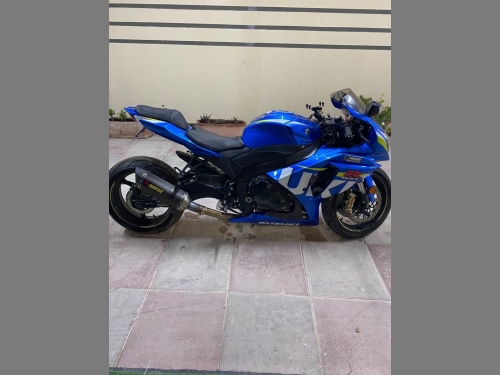 Suzuki GSX-R 1000   