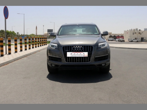 Audi Q7 standard 2015