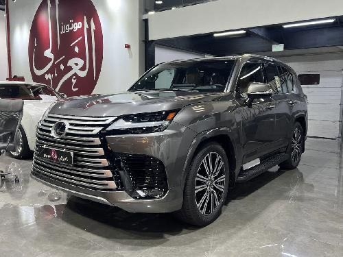 Lexus LX 600... 2023