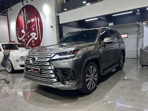 Lexus LX 600 Luxury 