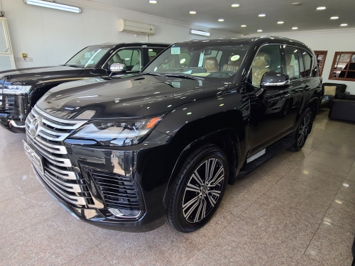 Lexus LX 600