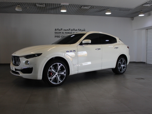 Maserati Levante  2021