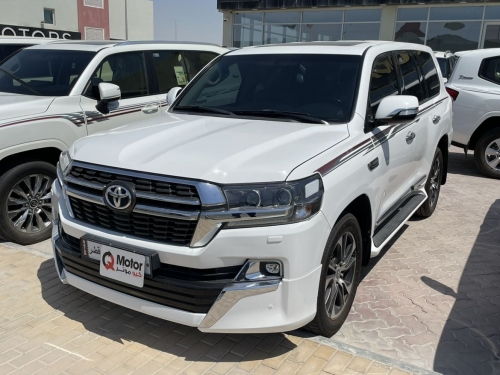 Toyota Land Cruiser GXR Grand Touring