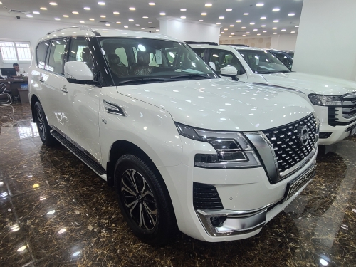 Nissan Patrol  Platinum