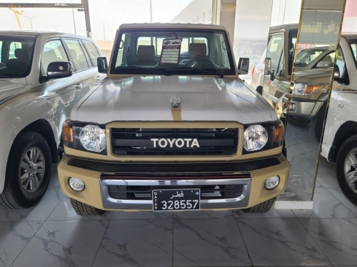 Toyota LX   2022