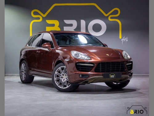 Porsche Cayenne... 2011