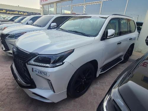 Lexus LX 570 S Black Edition