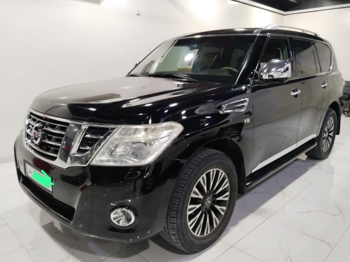 Nissan Patrol  Platinum