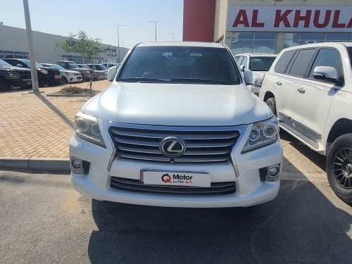 Lexus LX 570 2013