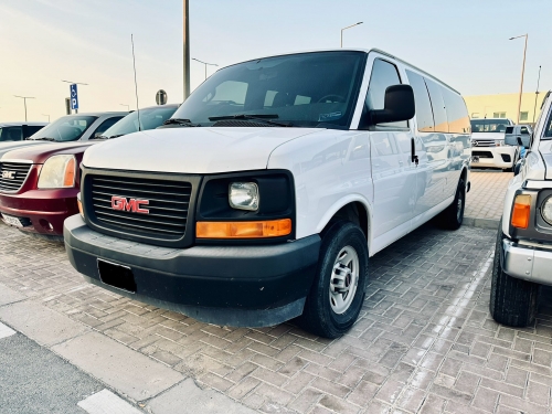 GMC Savana 