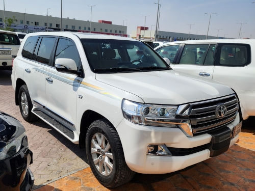 Toyota Land Cruiser VX.R