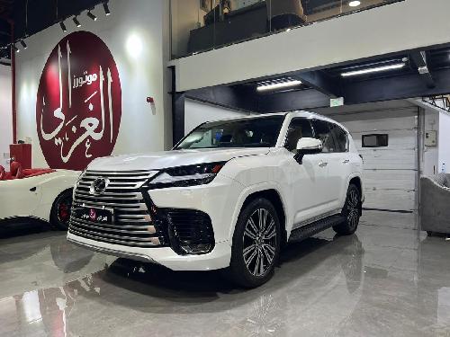 Lexus LX 600 Luxury 