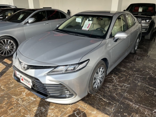 Toyota Camry  2023