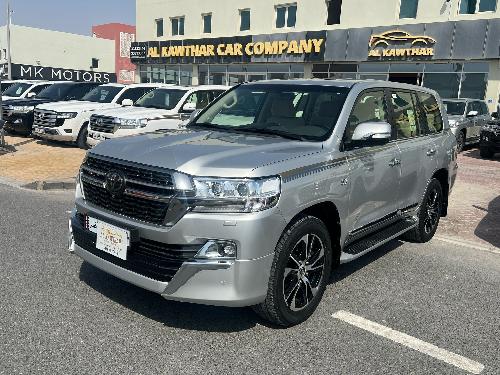 Toyota Land Cruiser VX.R