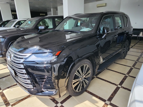 Lexus LX 600