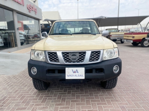 Nissan Patrol 