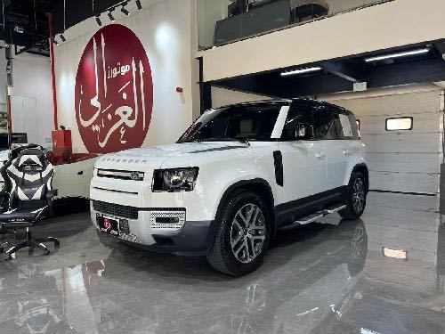 Land Rover... 2023