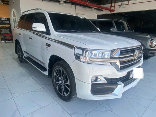 Toyota Land Cruiser VXS Grand Touring