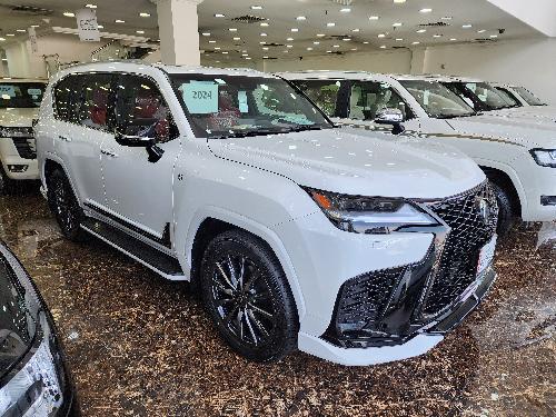 Lexus LX 600  F-Sport