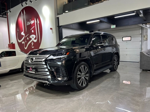 Lexus LX 600... 2023