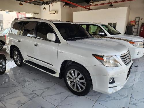 Lexus LX 570