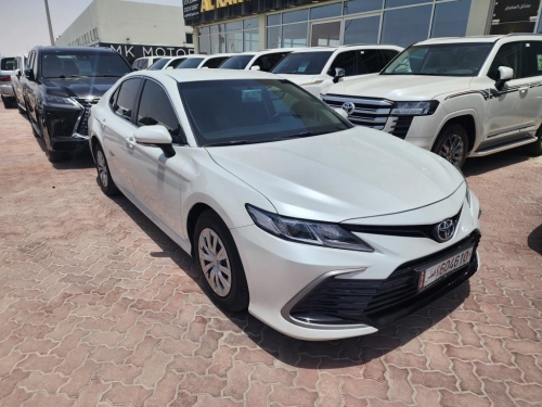 Toyota Camry  2023