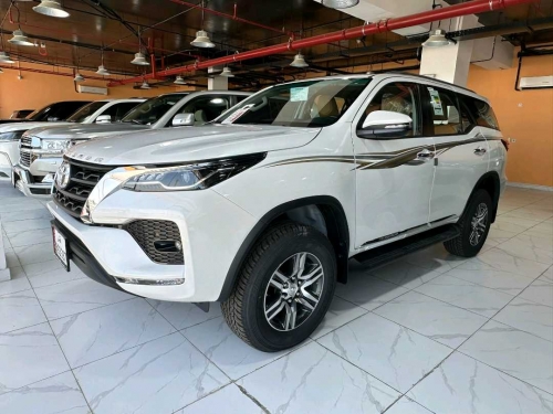 Toyota Fortuner  2024