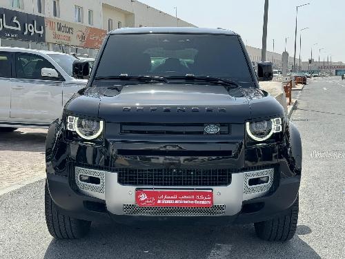 لاند روفر Defender 