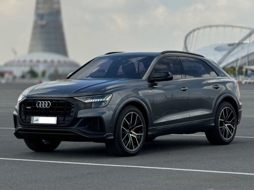 Audi Q8  2022