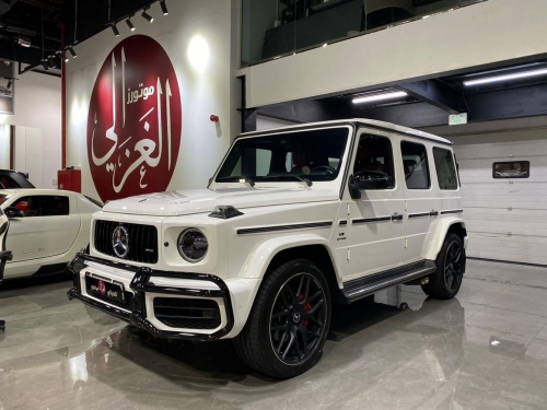 Mercedes-Benz... 2019